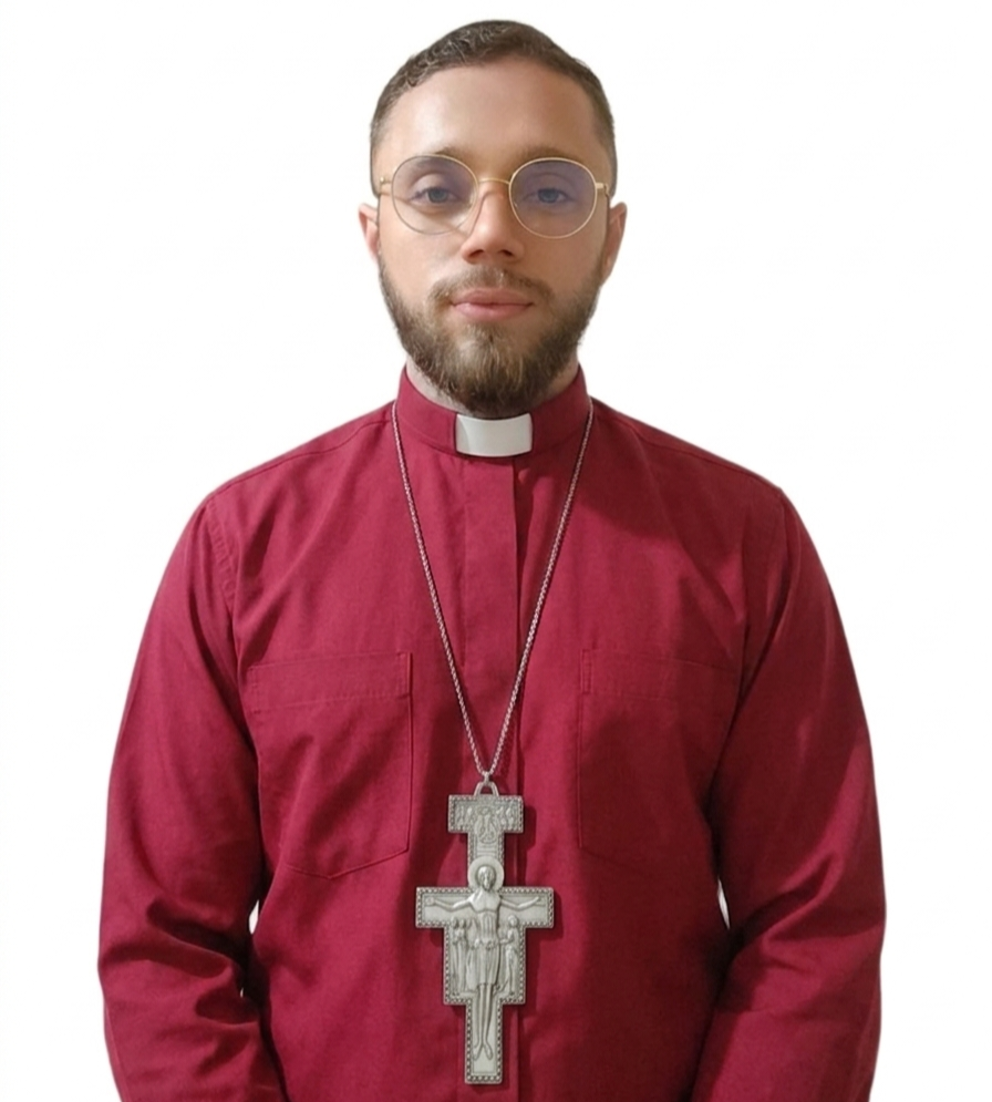 Mons. Auxiliar Isabello Cortés Cifuentes de  I.C.A.L.I Colombia Misión Apostólica María Magdalena