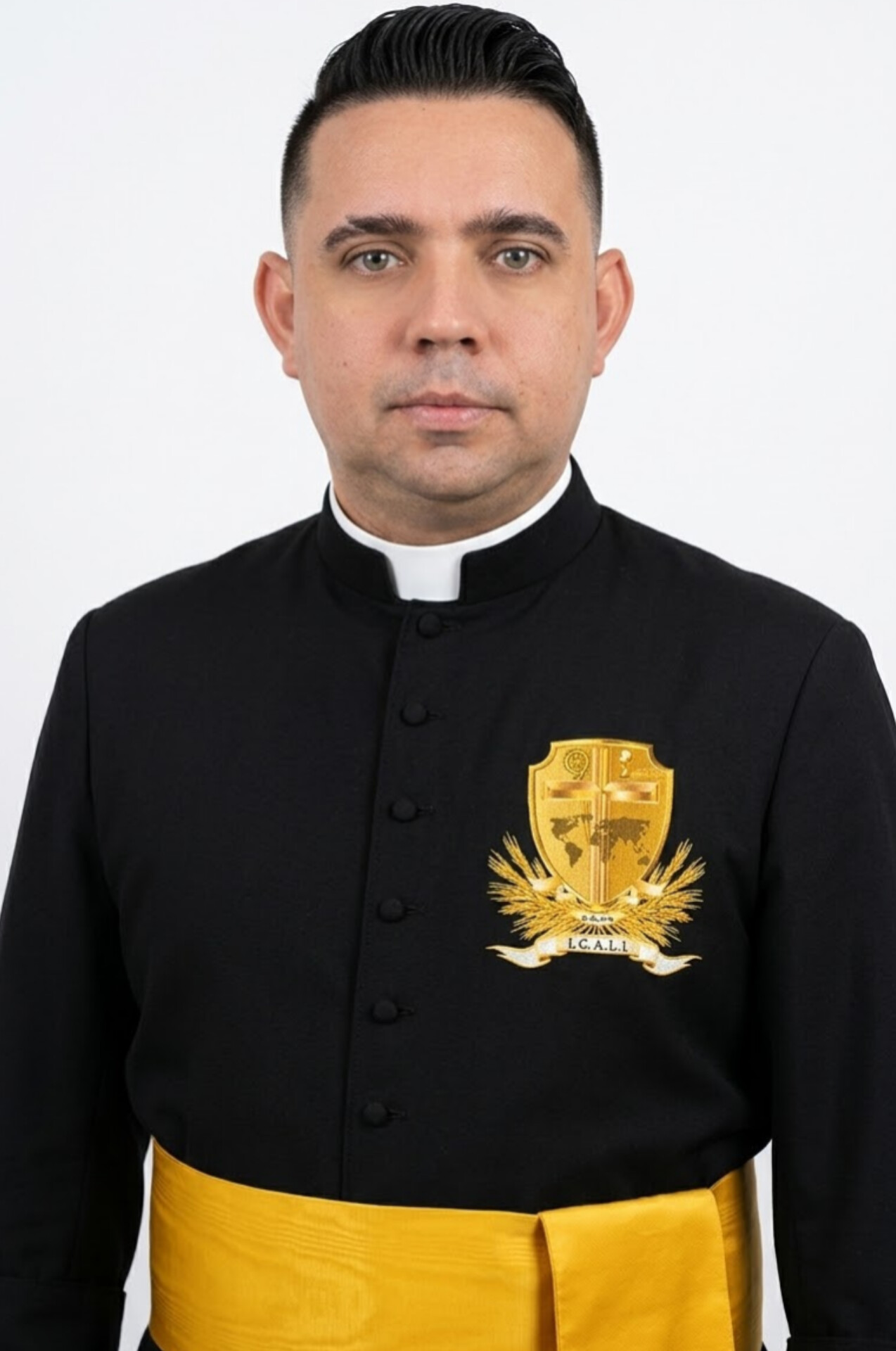 Nombre: Víctor Manuel Cuellar Campos Nacionalidad : Colombiano  Función Ministerial : Sacerdote Misionero  I.C.A.L.I    